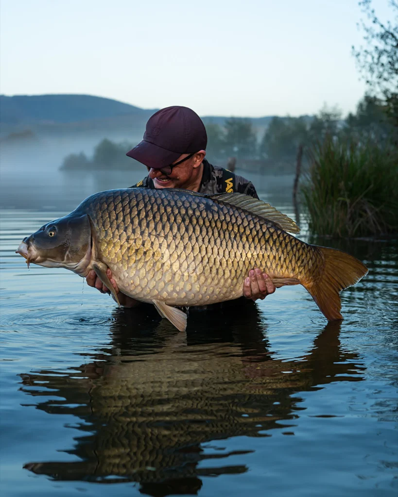 Mastering Spod Fishing: Essential Strategies for Carp Angling Success