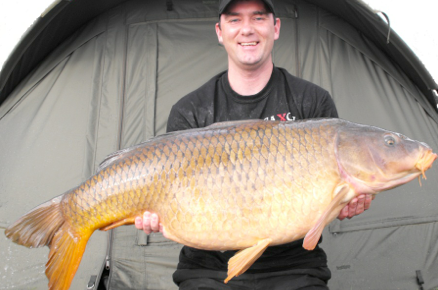 My new USA pb of 40lb 6oz and a 2012 target achieved. Not a bad start for my first week using dynamite baits.